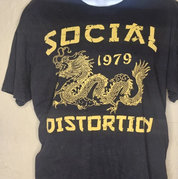 Social Distortion 1979 Concert T-shirt - Picture 2 of 3